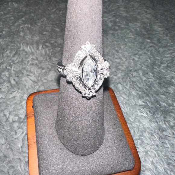 Absolute marquise cz cocktail fashion bridal ring sz 6.5 - Picture 2 of 10